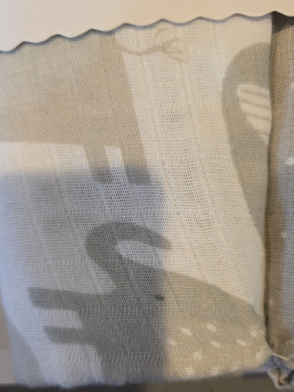 le petit 2-Pack Gray Muslin Baby Blankets - Picture 3 of 6